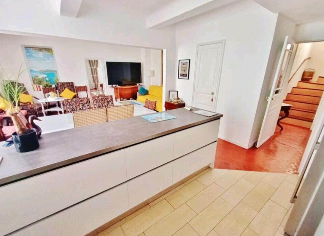 Appartement Familial - 7Pers- Hyeres-Centre Zewnętrze zdjęcie